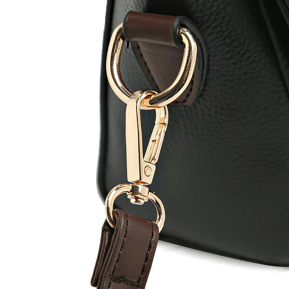 Bolsa Tiracolo Feminina Luxe, bolsa preta, bolsa pequena, bolsa transversal, bolsa elegante, bolsa com alça ajustável - lojamillani