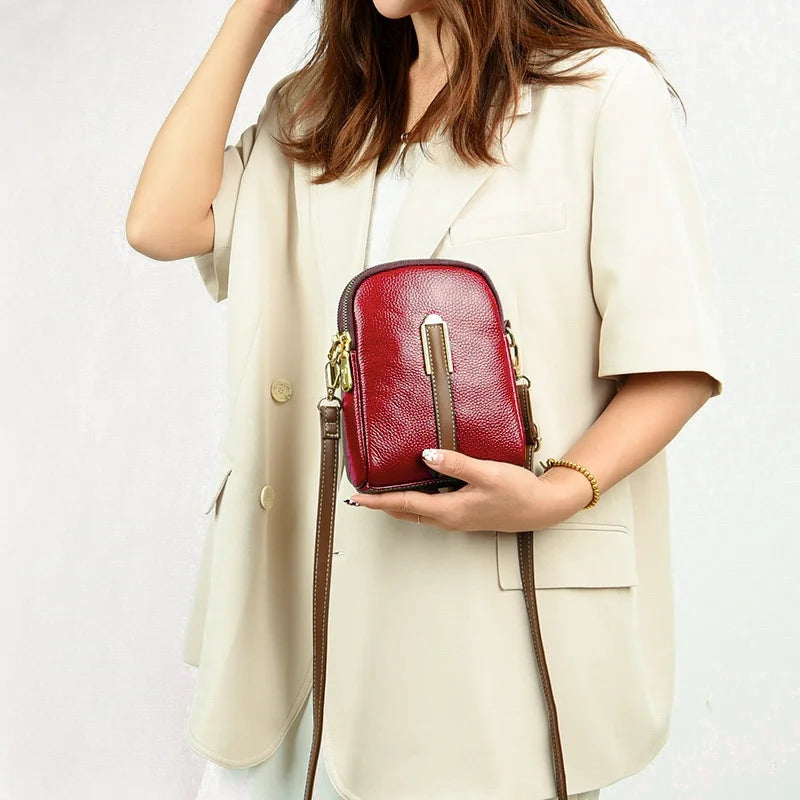 Bolsa Transversal Feminina Pequena Aurora, bolsa vermelha, bolsa de couro, bolsa casual, bolsa elegante, bolsa feminina, bolsa pequena, bolsa minimalista - lojamillani