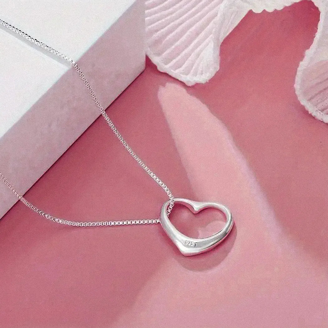 Conjunto Feminino de Prata 925 Rosa Eterna, conjunto prata 925, colar prata 925, conjunto feminino prata 925, acessórios de prata, colar de coração prata 925 - lojamillani