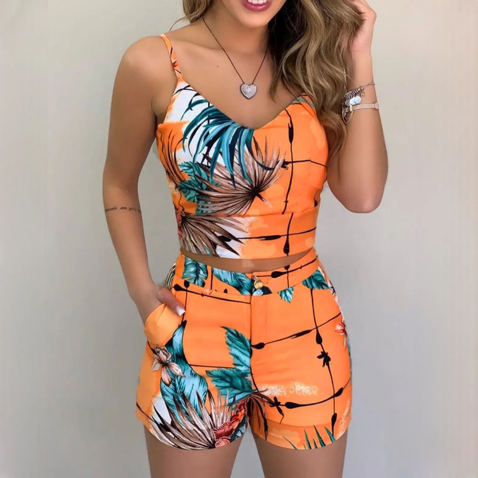 Conjunto Feminino de Verão com Cropped e Short Elisa, conjunto de verão, conjunto short e blusa, conjunto com short cintura alta, conjunto cropped e short - lojamillani