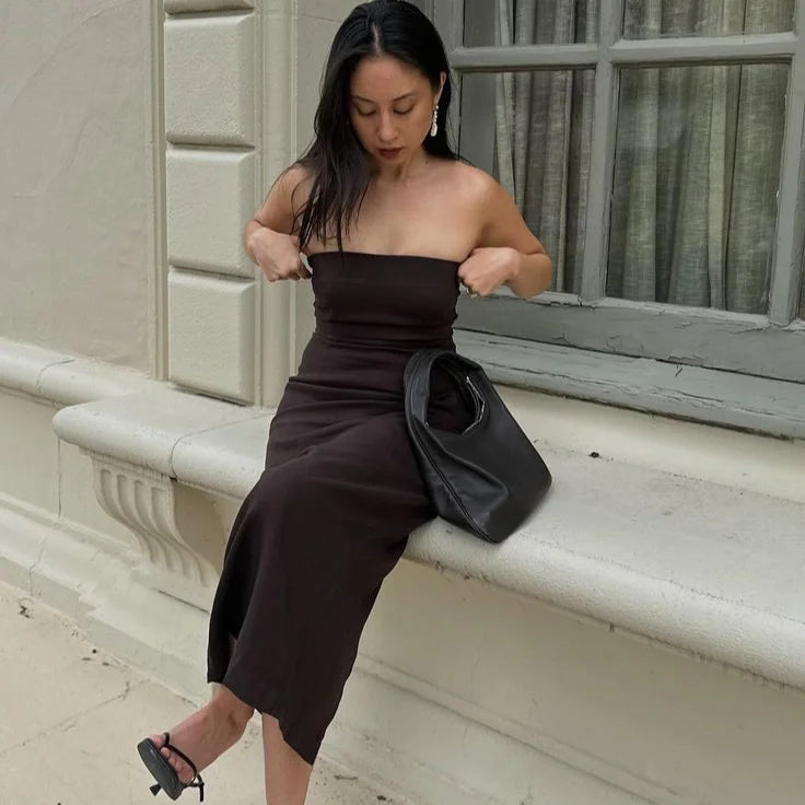 Vestido Feminino Midi Tubinho Tomara Que Caia Elise, vestido preto, vestido tomara que caia, vestido midi, vestido tubinho, vestido midi com fenda, vestido elegante - lojamillani