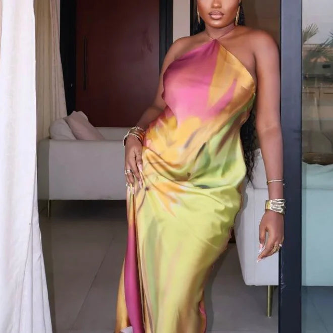 Vestido Feminino Vibrante com Alças Cruzadas Tropicália, vestido decote triangular, vestido com alças cruzadas, vestido boho, vestido de alças finas, vestido de verão - lojamillani