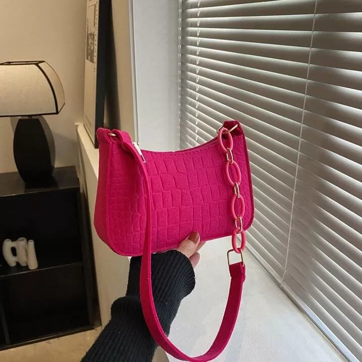 Bolsa Feminina Pequena de Ombro com Textura de Crocodilo Serena, Bolsa Rosa, Bolsa Pequena, Bolsa com Textura, Bolsa de Ombro, Bolsa com Textura Animal, Bolsas Pequenas - lojamillani