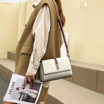 Bolsa Tiracolo Feminina Luxe, bolsa off-white, bolsa pequena, bolsa transversal, bolsa elegante, bolsa com alça ajustável - lojamillani