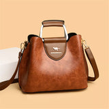Marrom