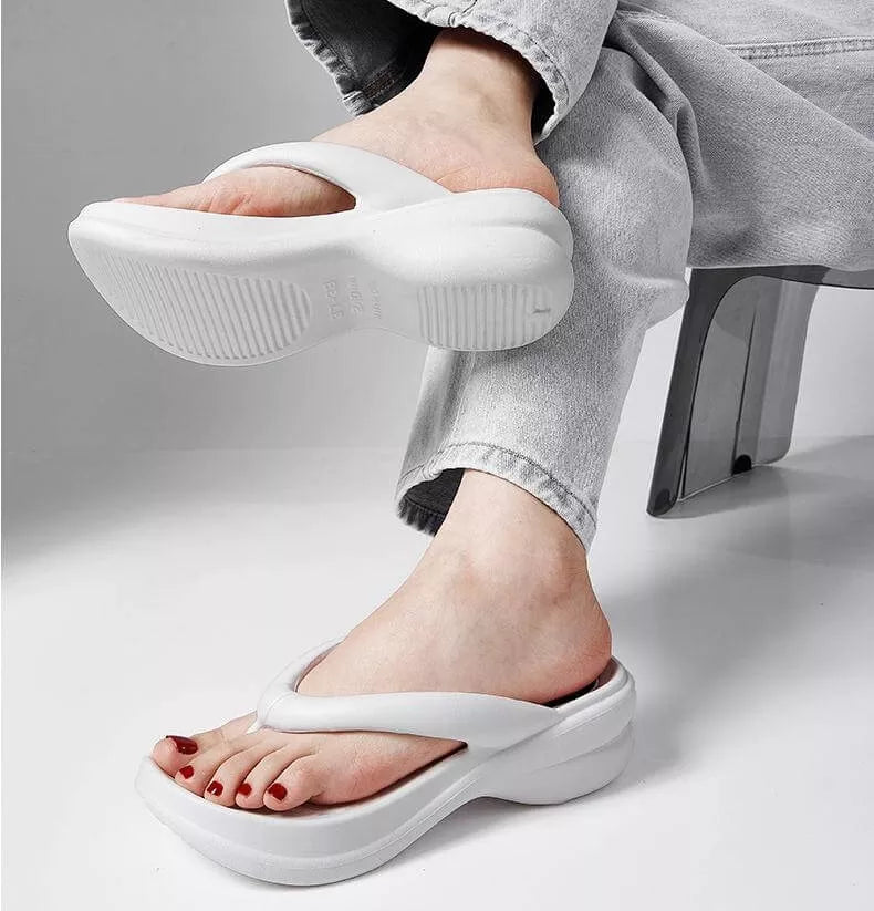 Chinelo Plataforma Feminino Sandrinha, Chinelo Plataforma Branco, Chinelo Feminino Plataforma, Chinelo Confortável, Chinelo Branco - lojamillani