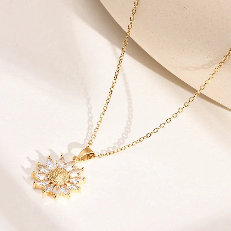 Colar de Girassol Feminino com Caixa Exclusiva e Flor Especial, colar dourado, colar girassol, colar para presente, colar com caixa especial, colar girassol com flor, pingente de girassol - lojamillani