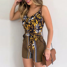 Macacão Curto Feminino de Verão Aloha, macacão preto, macacão justinho, macacão verão, macacão curto, macacão confortavel - lojamillani